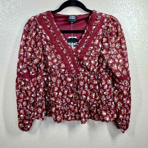 Planet Heart Juniors' Crochet-Trimmed Surplice Tiered Top Windsor Wine size S - Picture 7 of 16